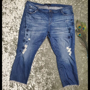 STS Blue Taylor Ripped Embroidered Straight-Leg Jeans